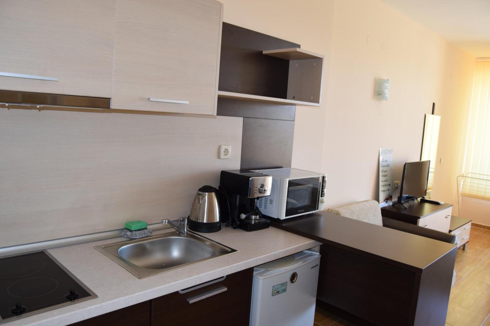 Bright Studio With Parking & Pool Sveti Vlas Exterior foto